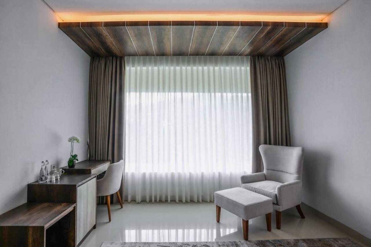 Forest Hills Hotel Soreang Экстерьер фото